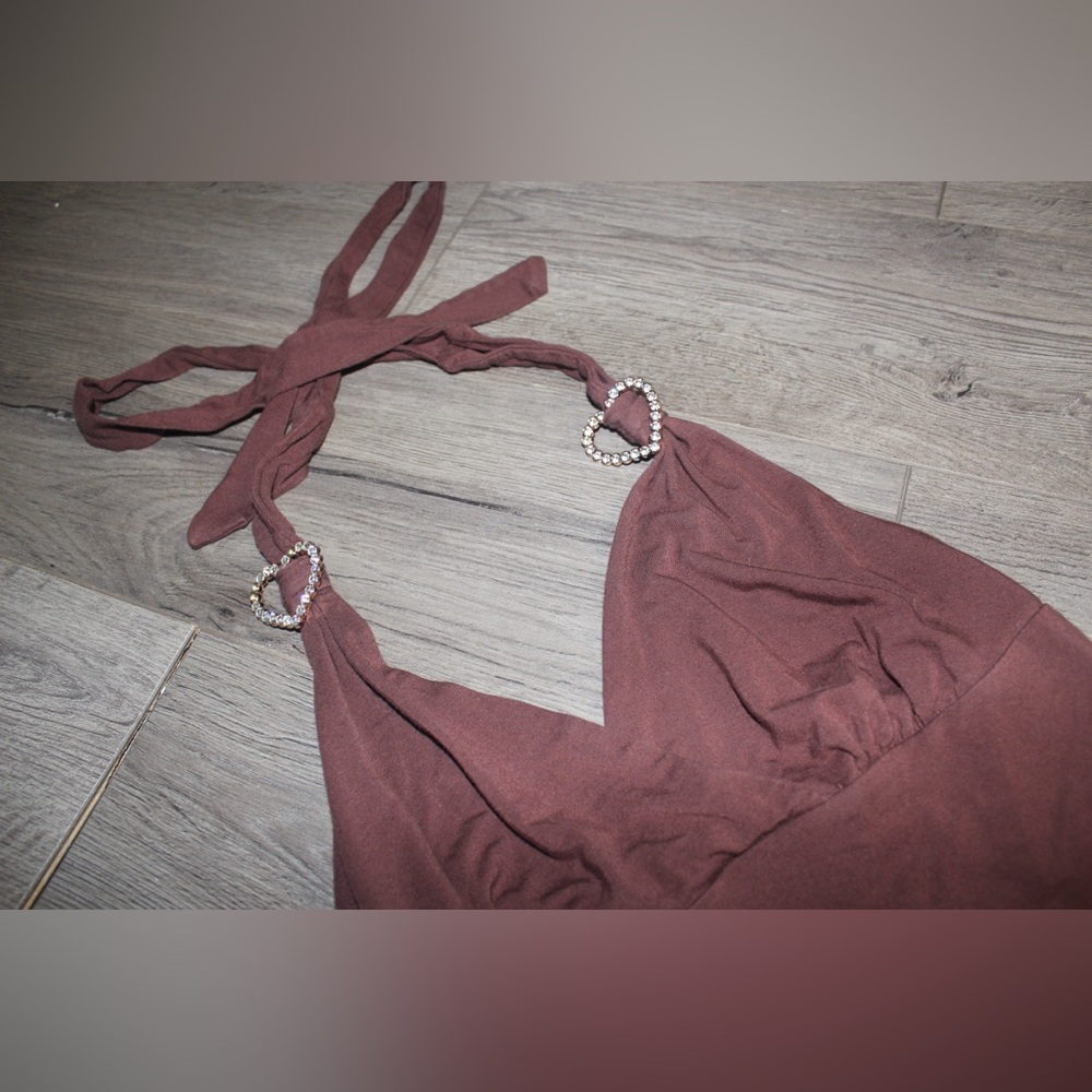 Brown Crop Top with Gold Hearts - Picture 3 of 4